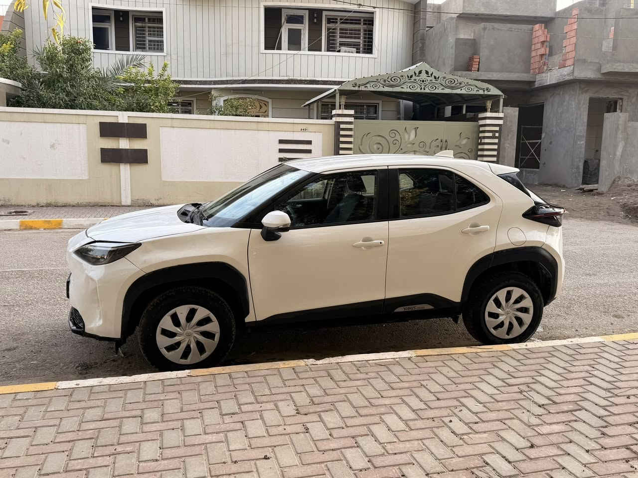 السلام عليكم يارس كروس هايبرد موديل 2023 رقم بغداد بااسمي ضررها البنيد مصبوغ وجاملغ بارد السياره جديدة بمعنى الكلمه مواصفات تحكمات ستيرن كأمره شاشه رادر اوتو هولد أنظمة قيادة وهواي مواصفات 
السعر ب133$ وبيها مجال 
رقم الهاتف ***********
