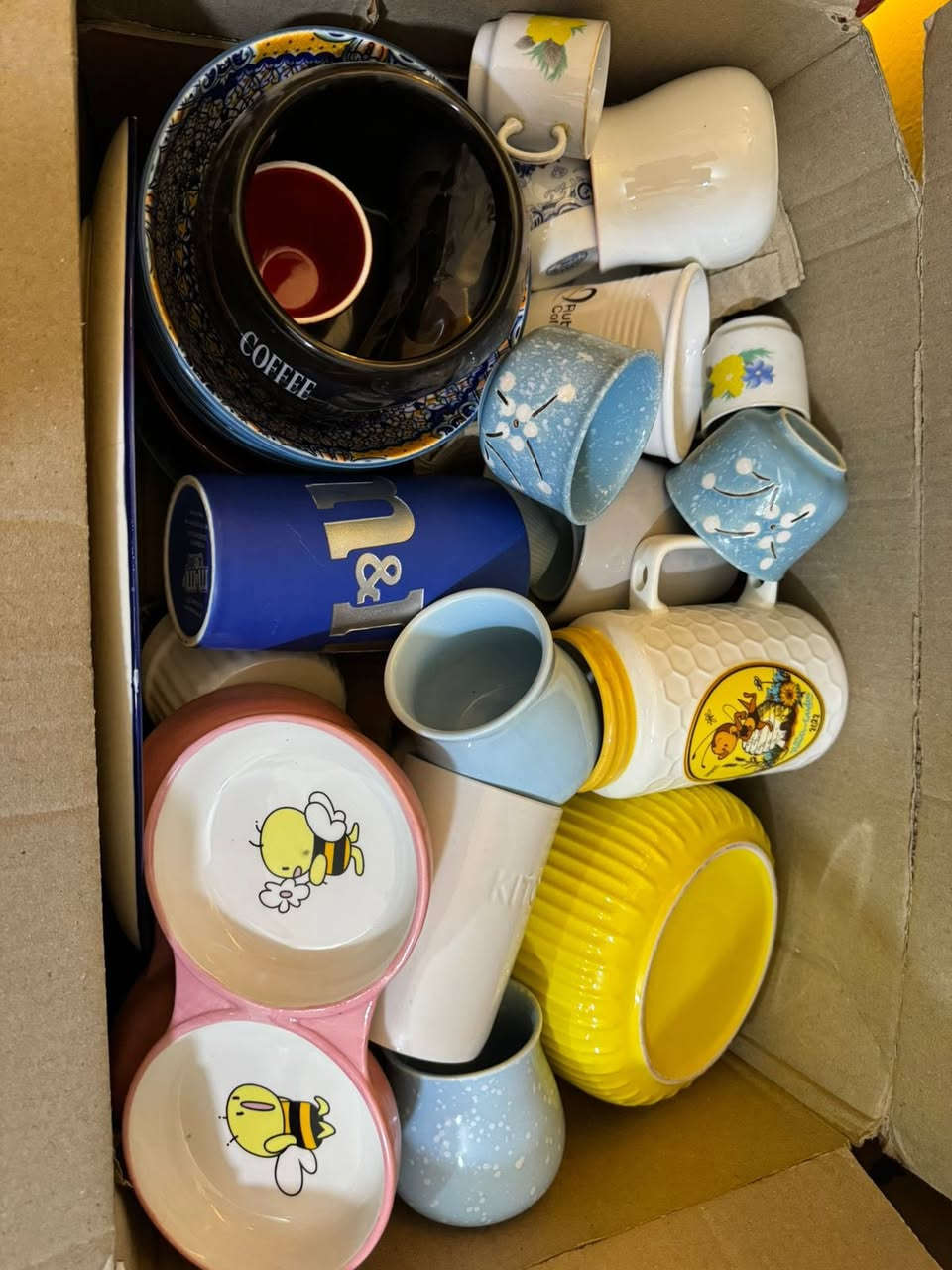 لسلام ؏ـليڪـُم عندي ڪراتين مشكل فرفوري وتحفيات مكاني بغداد الشعله حي الجوادين للاستفسار بي واتساب ***********
