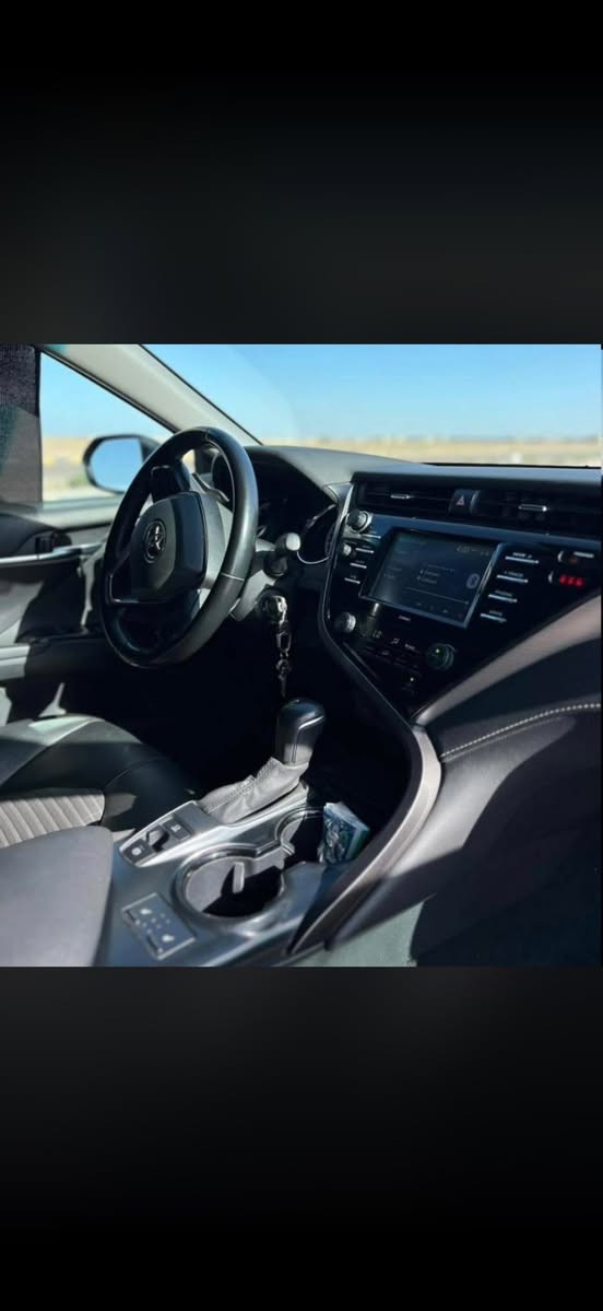 السلام عليكم كامري لبيع موديل2020 se امريكي
السياره حلوه وما ناقصها شي

ماشيه ١١٥ الف حقيقي

مكينه وكير بشرط

اربعه سلندر وكير at 8نمر 

داخل السياره اسود جلد 

تدفى بلكراسي والاسترين 

شفتات وتحكم 

رادار امامي ومانع اتصادم وتحديد ومسار

ليت زنون

تبريد ثلج 

تخم تاير

حادث السياره بنيد +جاملغ وشويه بلباب بارد بدون ايرباك

بلعراق بيها كم رصعه ما مسويهن 

رقمها بغداد الجديد 

السعر١٩٠ وبيها مجال حلو

رقمي ***********٤
