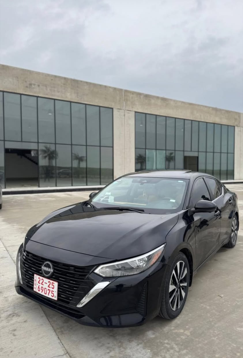 ﷽
نيسان سنترا 2024 شكل جديد Sv plus فول فول
الحادث جاملغ و ربع بنيد صبغ و باب مبدل بلادى
رقم شاصى : 3N1AB8CVXRY334336
ايرباگ ستيرن و برده راجع سستم
السعر : 145 و بيها مجال للطيبين 
ماشيه زيرو : 9 الف ميل
المواصفات : فول فول
فتحه سقف
كشن هيتر
سكان هيتر
سماعات BOSE  
داخل قرميدى
5 كاميرات 360 درجه 
رادار امامي + خلفي
كاميرا خلفيه دواره 
تشغيل عن بعد 
تحكم ستيرن فول 
كشن جلد + كشن كهرباء 
تدفئه كشنات 
تدفئه ستيرن 
سياره بدون رقم بس تترقم دهوك
اتصال او واتساب: ‭***********
