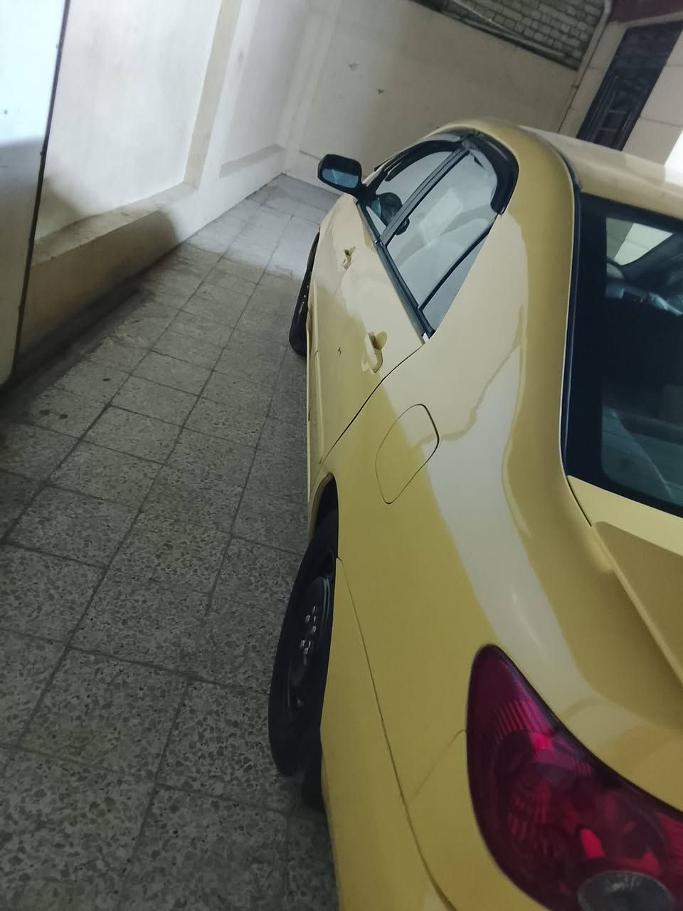 كورلا نحله للبيع موديل 2008 وارد كندي بدون حادثة السياره امبدله 3 قطع بنيد وجاملغ اثنين سعره 84وبيه مجال حك الجيه مكاني بغداد صليخ ***********
