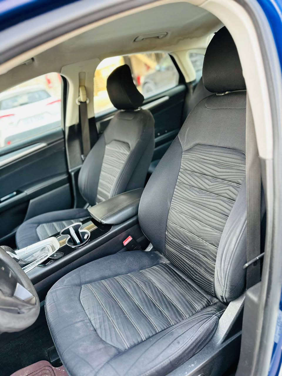 سلام عليكم 
بيع او مراوس  حسب القناعه 
فورد فيوجن 2016 مكينه 2.5 تنفس طبيعي بدون تيربو 
مكينه كير كفاله 
مواصفات SE 
تحكمات  ستيرن كامل مثبت سرعه 
شاشه تاب كشنات كهرباء بجم زينون  هاندبريك بصمه 

كامره دواره تبريد قطعتين LED خلفي امامي 
اشاير بالمري 
اناره ترحيب خارجي 

جاهزه بدون اي نقص 
بيها رش بنيد وباب وجاملغ 
رقم سنويه  هزه جدد  رقم اربيل 
بأسمي تحويل وكاله حاضر 
السعر 100مكانها العامريه 
*********** بغداد, العراق
