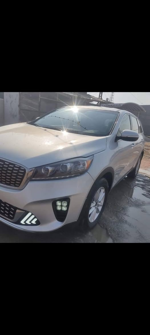 السلام عليكم
سورنتو2019 وارد امريكي
رقم بغداد دولي باسمي شخصياً هزة جديدة تحويل مباشر
٦سلندر GDI
٧راكب
دفع رباعي
تحكم ستيرن جهتين
اشاير بالمري
هيتر بالمري
رادار بالمري 
درايف مود
نضام نزول منحدرات
قطعتين تبريد
سويچ
 
تخم تاير جديد باتري جديد ترايها مال زيرو تبريدها ثلج
كير ومحرك خير من الله لا تبخير ولا تنقيص ولا دوانز
ماشية 102 الف 
صور الحادث والسونار ورقم الشاصي مرفقة في المنشور
مع صور التصليح قبل الصبغ
مكاني بغداد السعر157 للاستفسار ***********
