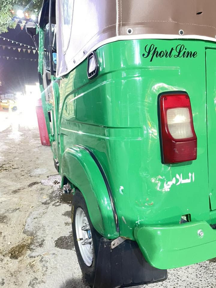 سلام عليكم تكتك موديل 21البيع رقم وسنويه انكليزي تحويل ثاني يوم  تكتك نضيفه تكتك طخات خفيفه السعر 80000 وبيه مجال رقم الهاتف ***********
