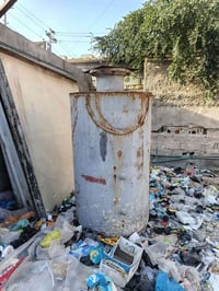 براميل العدد اثنين للبيع  الحديد ثقيل ما مزروفات يصلحن للنفط كاز كل بر...