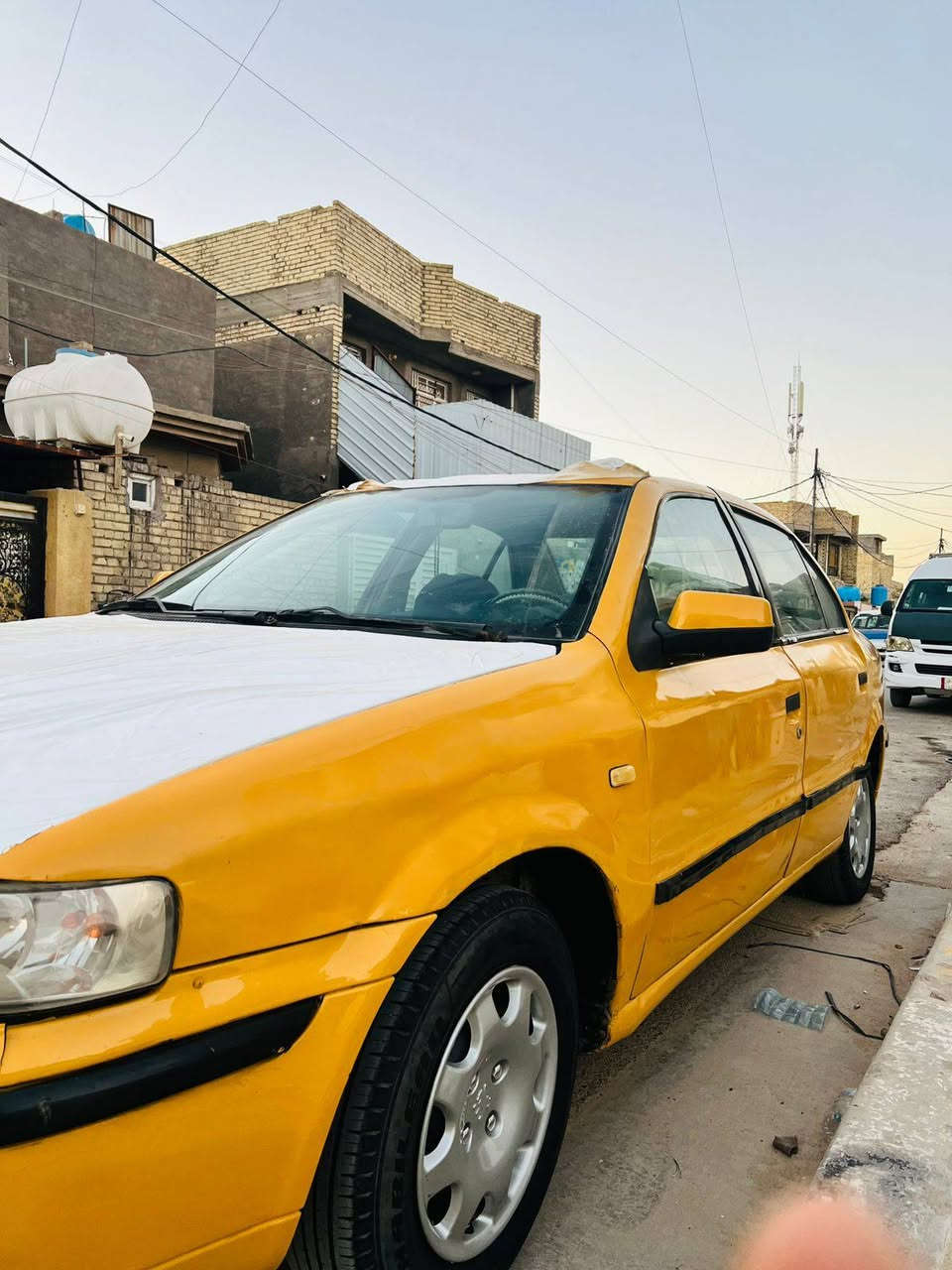 السلام عليكم
سمند موديل 2010 سياره جديده تخم تاير كير محرك صدر دوشمه كله جديد باتري داينمو جدد كهربائيات كلهة شغاله اي نقص مابيهة جاهزة من كلشي رقم بغداد انكليزي باسمي مصفره هيئه وغرامات هزة جديده 
سعر 28 وبيهة مجال 
عنواني بغداد المحموديه حي بدر 
للستفسار والاتصال 
***********
