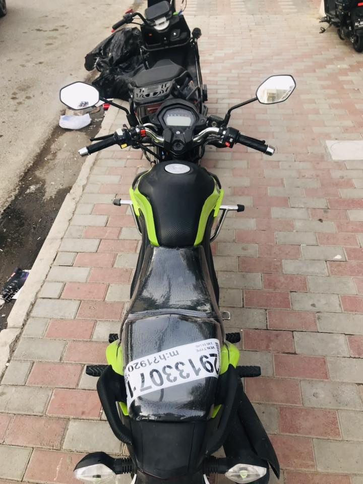 دراجة هاوجي موديل 22 مسجلة كلشي موضح بالصور السعر 17 وبيها مجال للشراي الرقم : ***********
