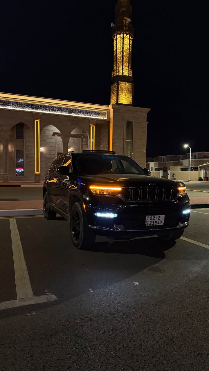 جيب كراند شيروكي L Limited 2023

* محرك 3.6 لتر V6
* قير أوتوماتيك 8 سرعات
* 3 صفوف مقاعد ( 6ركاب)
* فتحة بانوراما مزدوجة
* شاشة معلومات وترفيه 10.1 إنج
* دعم Apple CarPlay و Android Auto لاسلكي
* كاميرا خلفية وحساسات
* رادار ونظام المحافظة على المسار
* مراقبة النقطة العمياء
* كراسي جلد
* تدفئة للمقاعد الأمامية والخلفية
* تدفئة مقود
* تشغيل بصمة وستارت عن بعد
* تكييف ثلاثي المناطق
* باب خلفي كهربائي

حادثها جاملغ امامي مبدل ومصبوغ فقط
الاستفسار *********** البصرة, العراق
