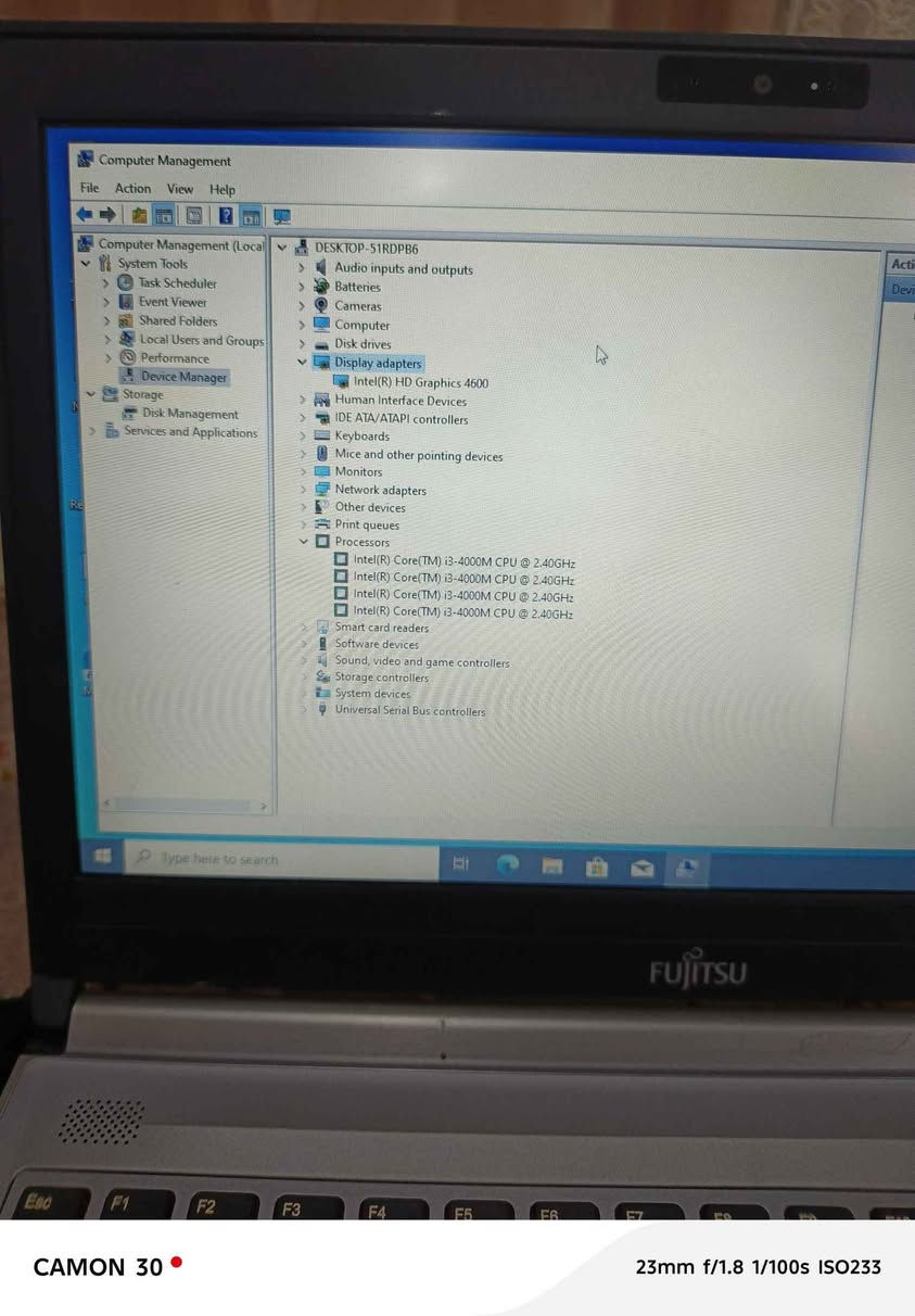 لاب توب ماركة فوجستو حجم ١٣.٣
معالج كوراي ٣ جيل رابع
رام٢ كيكا قابل للتطوير
هارد١٥٠ كيكا قابل للتطوير
واي فاي(سيم كارت) بلوتوث كامرة سماعات كيبورد كلشي شغال وع الفحص 
بطارية هابطة فقط مع شاحن اصلي
للبيع ب ٦٥ الف قفل
متواجد واتساب// 
***********
بغداد//راشدية// منطقة القدس... 
يوجد توصيل للمناطق التالية فقط ٥ الف:
((حسينية -شعب-تقاطع النداء-باب المعظم-علاوي-ساحة عدن-ساحة الموال)) الفارس, صلاح الدين
