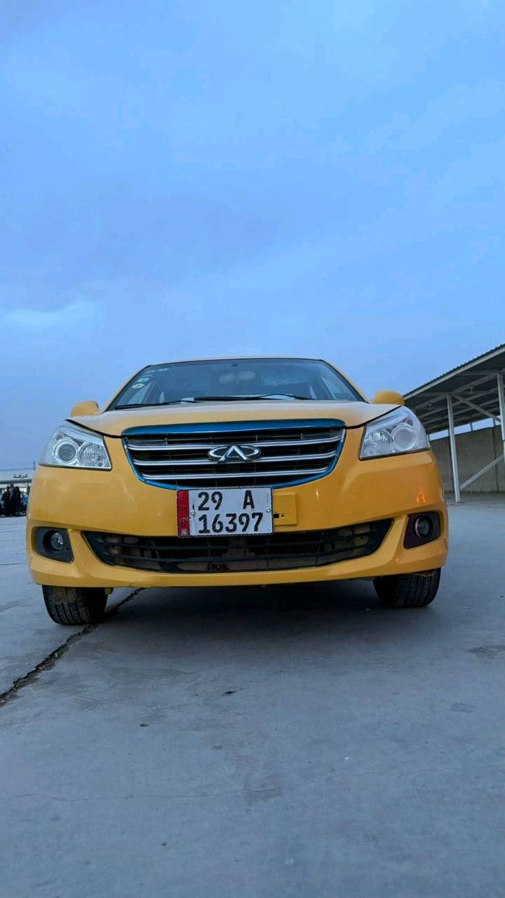 🚗 للبيع: شيري E5 موديل 2014 (
بلادي - فول مواصفات)
السيارة بحالة ممتازة وجاهزة للاستخدام الفوري، التفاصيل كالتالي:

 المحرك: بلادي (طابوكة) جديد

 الكير: بلادي (أوتوماتيك) 
 السنوية والارقام:
  رقم واسط (إنكليزي)

  السنوية مجددة حديثاً 
   تاريخ نفاذ السنوية لغاية 2028-04-09.
 المواصفات العالية (Full Options):
  فتحة سقف (سلايد روف) شغالة 100%.
  شاشة السيارة البلادية الأصلية.
  كراسي جلد بلادية نظيفة جداً.
   تحكمات ستيرن كاملة.
شاشة خلفية
  صدر جديد، وتخم تاير بحالة جيدة.
حالة البدي:
 حادث ربع جاملغ أمامي فقط، وباقي السيارة مكفولة ونظيفة كما موضح بالصور.
ملاحظة: السيارة "بصمة وما تحتاج أي مصروف، 
والتحويل مضمون وجاهز.

السعر: (51$)
المكان: (بغداد سبع البور)
صاحب السياره مكانه (واسط الكوت) تحويل مباشر
للتواصل والاستفسار (***********)
واتساب على هذا رقم (***********)