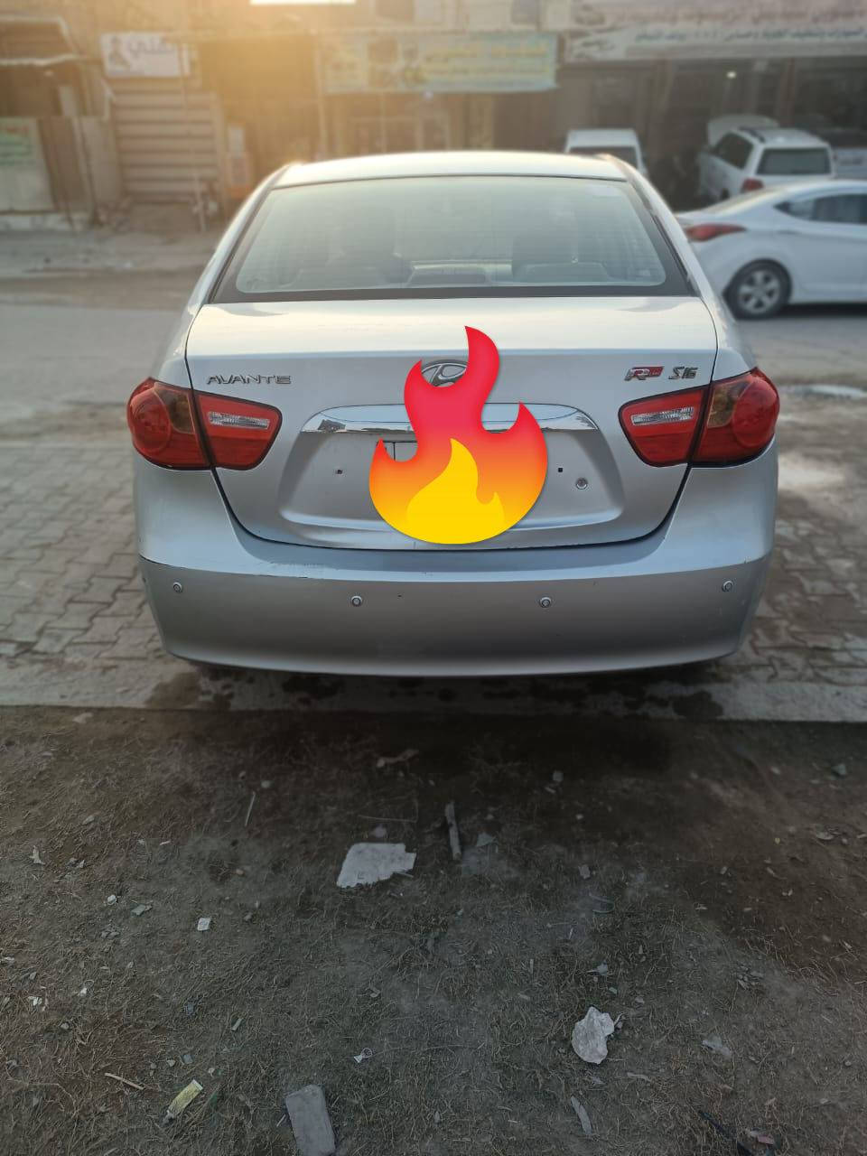 السلام عليكم 
افانتي 2010  مكفوله ماعدا طختين بسيطات
رقمه بغداد 
السعر 105.  مكانه نجف    للاتصال  ***********
