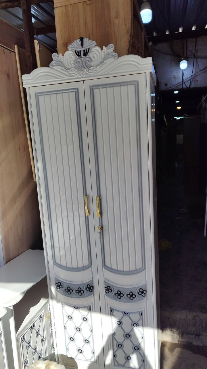 غرف نوم جدد اسعار مناسبه كولش سعر الغرفه 950 توصيل وشد مجاني داخل كربلاء فقط ***********
