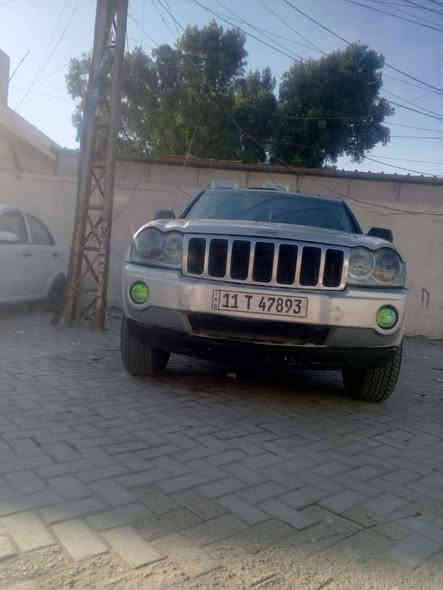 السلام عليكم اخوان 
للبيع جيب لاريدو موديل 2006رقم بغداد بأسمنه جاهزه للاخير السعر 78مكاني بغداد الكريعات للاستفسار ***********
