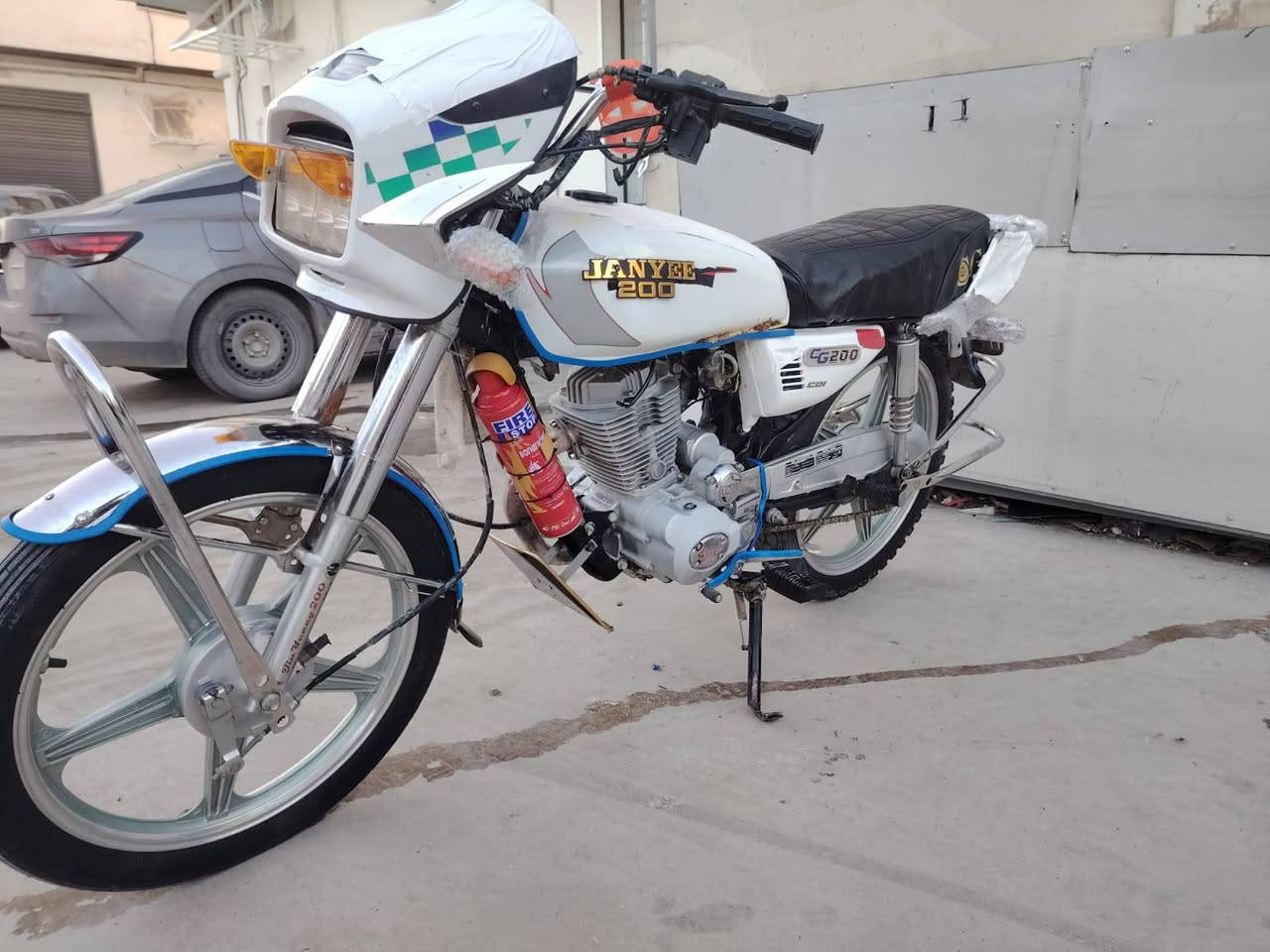 جني محرك 200للبيع
گير محرك بشرط 
كهربائيات كله شغال بشرط 
الماطور فول نشط ماشاءالله 
سعره 325وبي مجال قليل للطيبين 
***********
