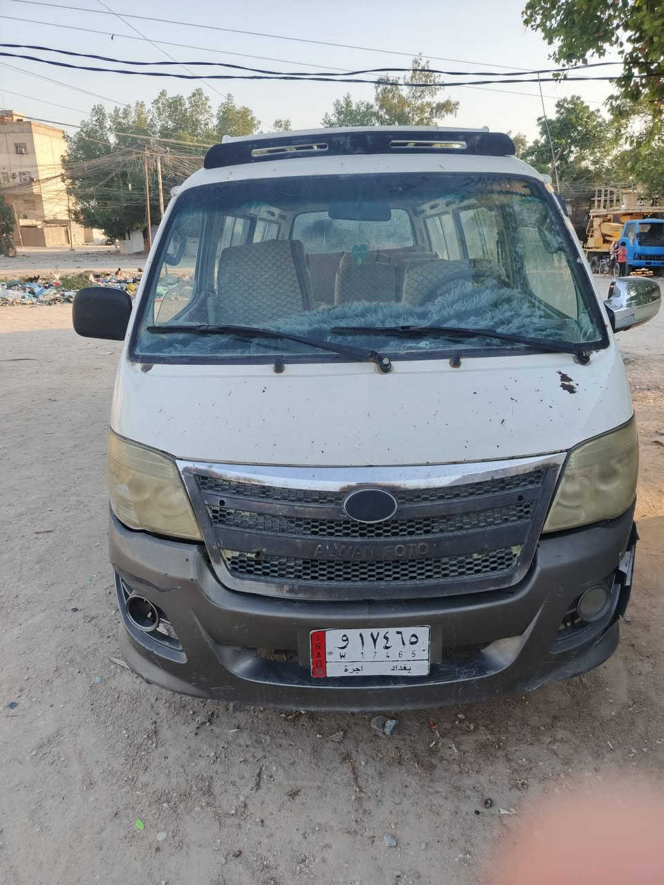 السلام عليكم  سيارة ٢٠١٣ للبيع فاتون موصليه ماعليها اشاره حداديه ومكينه جديده  سياره جاهزه لشغل السعر ب ٢٢ وبيهه مجال  الاستفسار  ع الرقم***********

