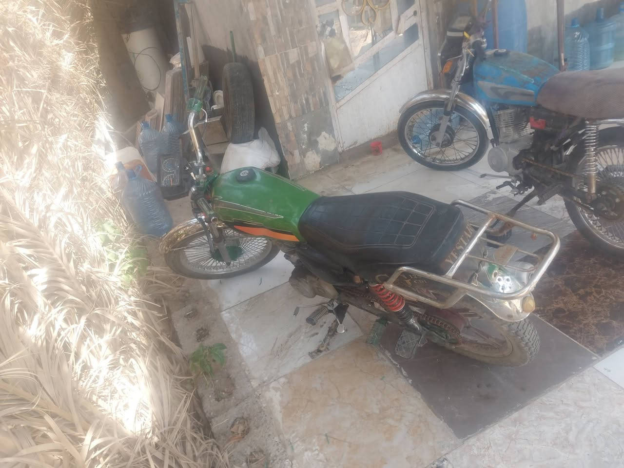 ودراجه تايكر ٤ كير محرك كفاله ضفيره جديده كربات نقصه شايف وليت باتري جديد حجي كامله وطالع صوت محرك بل فيديو درجه خير من الله سعره ٣٠٠ قفل تواصل ***********
