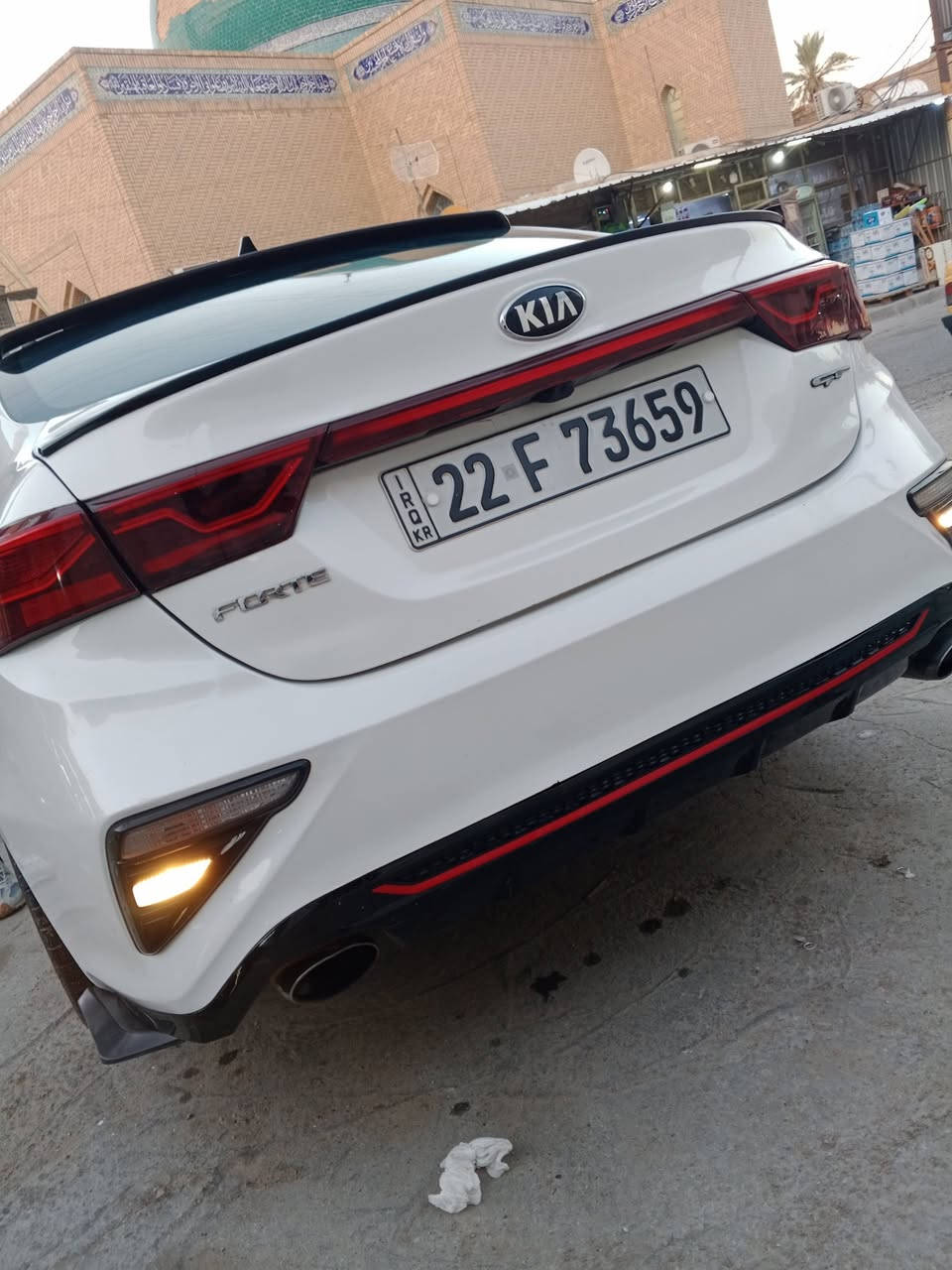 بسم الله
فورتي موديل 2021 GT فول مواصفات المواصفات معروفه 
عنوان بغداد البلديات للاستفسار اكثر  ***********
