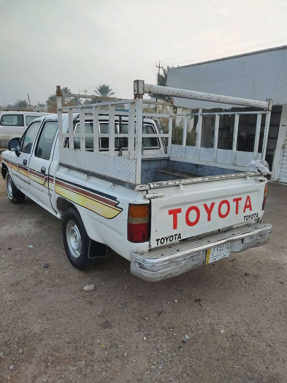 بيكم دبل قماره موديل 89رقم بغداد بسمي ثاني يوم تحويل السعر 50 وبيه مجال قليل  مابيه نقص شي قليل سياره خير من الله مكان ديالئ الخالص  ***********
