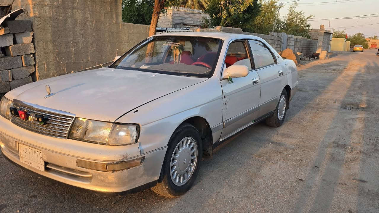 بطه متصل موديل ٩٣ رقم بغداد  كير محرك تبريد مكفولات.
مكفوله من صبغ والضرر القوي فقط باب السائق مبدل كهربائيات شغاله دواخل نضيفه  ٤٧ مجال بسيط 
واسط دجيلي 
***********.
