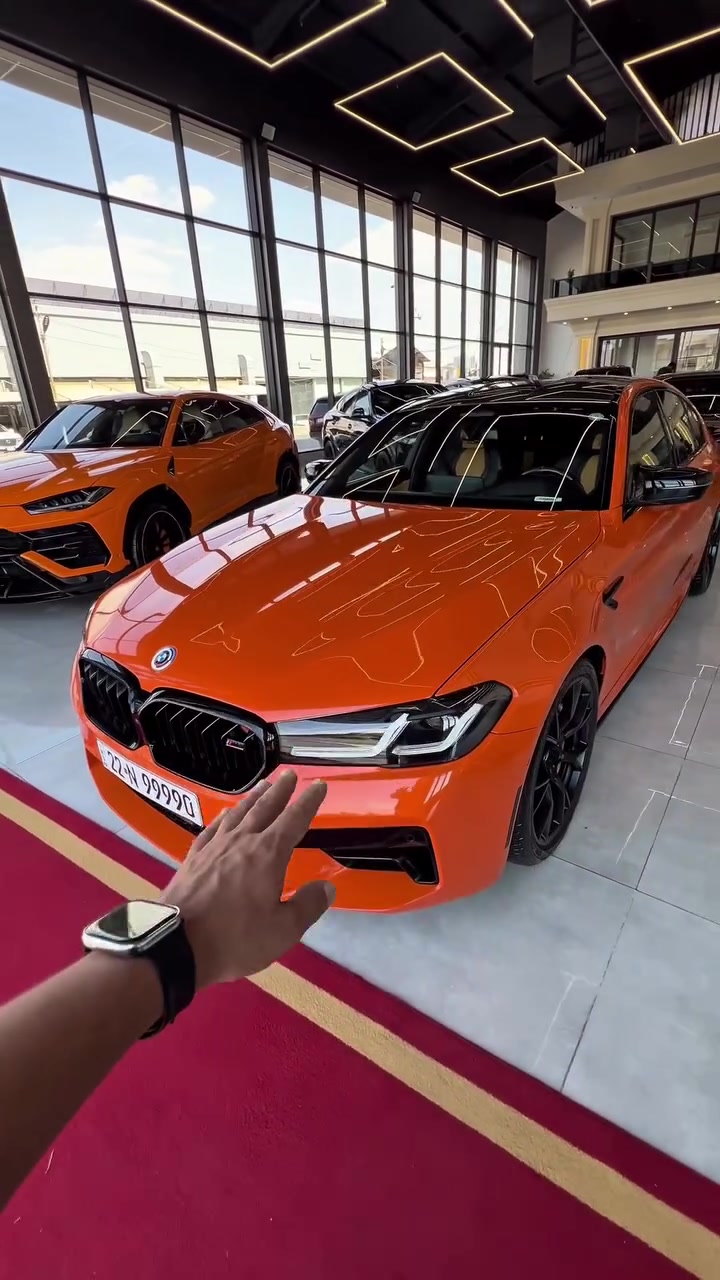 BMW (M5) بلون مميز 🧡

#سيارات #bmw #بي_ام_دبليو #اكسبلور


**إذا كنت صاحب هذا الإعلان وتريد حذفه لأي سبب، رجاءا أرسل رسالة إلى الدعم الفني**
