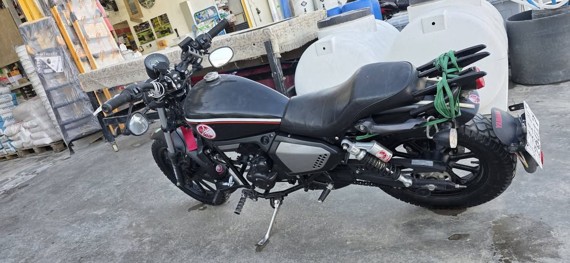 يالله سلام عليكم دراجه كي واي محرك ٢٠٠ دراجه على وضع شركه برغي ممفتوح بيها وشوف عينك نضافه وين ميعجبك فيتر وديها  مرقم بغداد بسمي تحويل ثاني يوم السعر ٣ مليون وبيها مجال للطيبين المكان بغداد الغزاليه رقم الهاتف ***********
