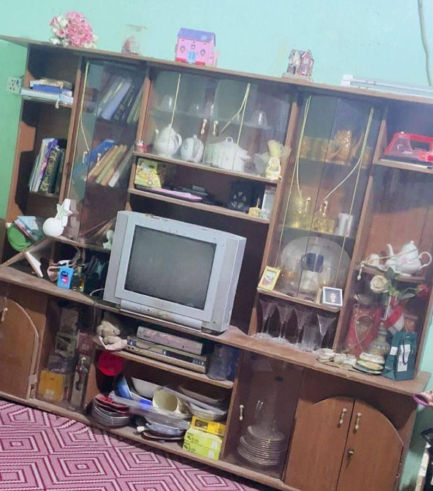 السلام عليكم 
عندي هذا المعرض البيع 
العنوان التنومه اول قطاع 
شارع 32السعر 100
اتصل على الرقم بس وتساب 
***********
