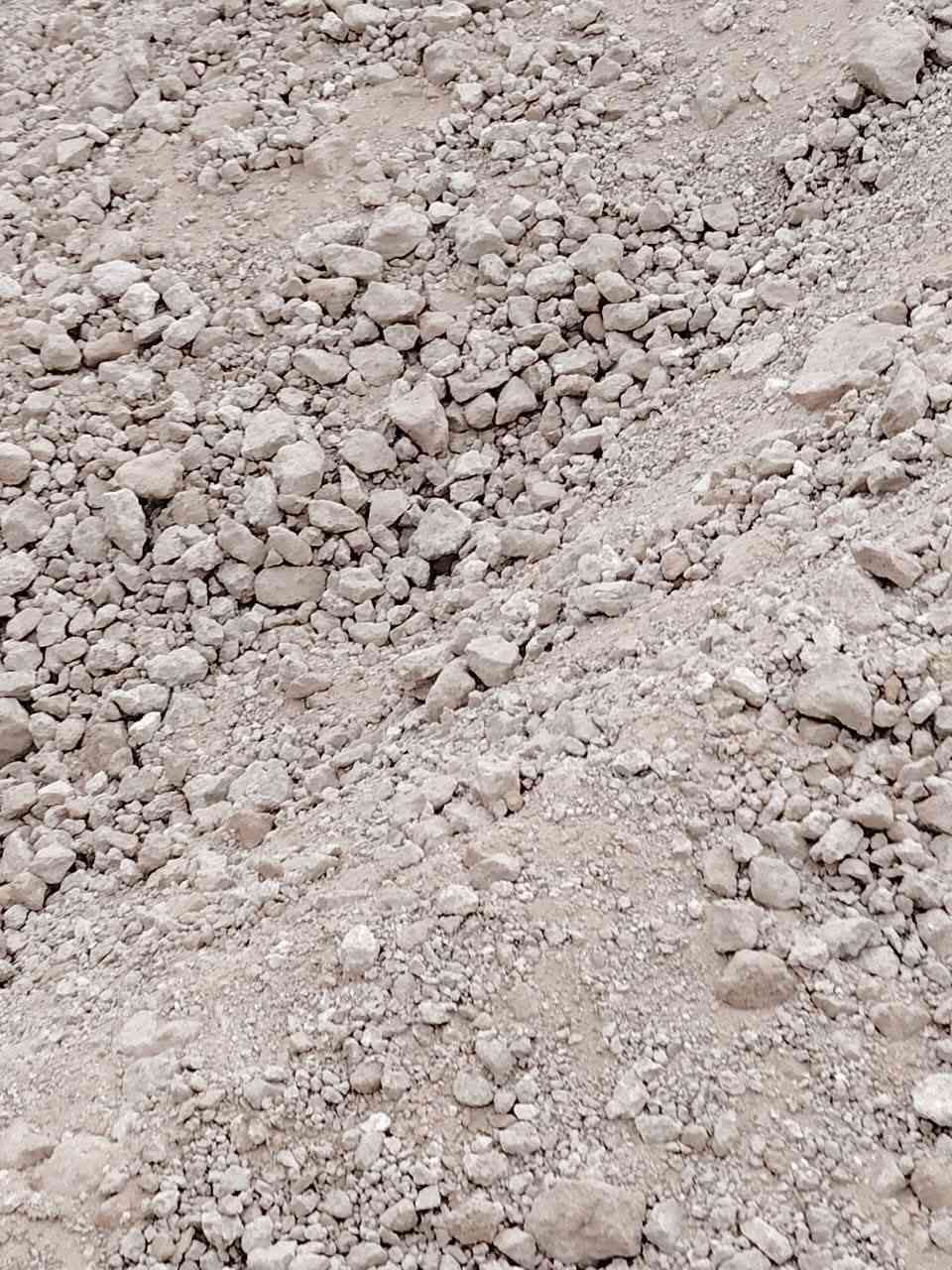 #علوةالتساهل  #لتجهيز مواد البناء 
  *********** #يتوفرا كسر تربيع اغلبيته ثليثي وبي طابوكه عدل نظيف من المعمل  #يتوفرا طابوك الاصلاح طابوكه لون وقالب وعدد مضبوط وبي زياده ***********
تتوفر جميع مواد البناء بأنسب الاسعار
