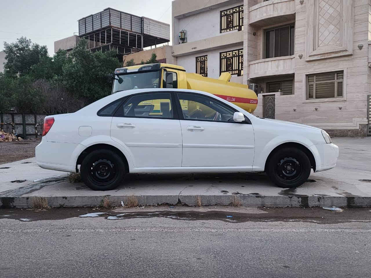 سلام عليكم اوبترا موديل ٢٠١٤ رقم بغداد انكليزي كير مكينه تبريد صدر امامي خلفي بيه جديد سياره كفاله عامه مكان بغداد البلديات معروضه ٩٨بيه مجال ***********
