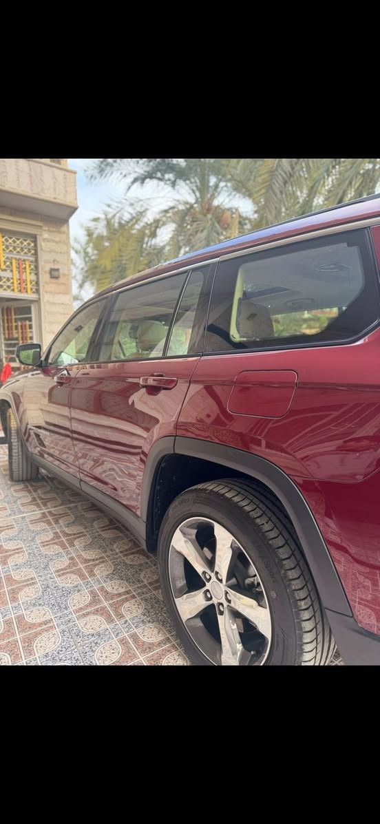 سلام عليكم ورحمة الله وبركاته 

للبيع Jeep خليجي لمتدد بلاس 2021

وكاله هارلم. (خليجي) . لون ماروني 

رقم بغداد

السياره مكفوله كير محرك صدر تبريد على وضع الشركه وسيرفس فقط في الشركة ماشيه  48 ألف مايل

      ( السياره مغلفه حمايه ppf نانو بالكامل)

المواصفات :

1_دفع رباعي 4x4 . 

2_تحذير النقطة عمياء ⚠ .

3_سقف بانوراما . 

4_شاشه كبيرة 

5_نظام الخرائط (GPS) .

6_ستيرن كهربائي . 

7_المصابيح الأمامية زنون .

8_كشافات الضباب زنون .     

9_تشغيل عن بعد .

10_صندوق كهربائي ..

11_حفظ وضعيات الجلوس (ميموري) . 

12_المقاعد الأمامية كهرباء

13_المقاعد الأمامية تبريد وتدفئة .

14_المقاعد الخلفية تدفئة وتبريد

15_حساسات أمامية . وخلفي

16_تدفئة ستيرن . 

17_إشارات بالمري 

18_مانع تصادم خلفي 

19_خمس كامرات . 

20_محدد سرعة 

21_نظام التشغيل والاطفاء الاوتوماتيكي ( Auto Start System ) .

22_نظام بريك اوتماتيكي ( Auto Break System )

23_اناره داخليه متغيره

24_جنطه كهرباء

25شاشه بل دشبول

26_داخل بيجي

27_لدات امامي وخلفي

28_تحكمات ستيرن فول

29_شاشه اعطال

30_كير ماوس

31_اربعه انظمه قياده

32_رادار 

33_وباقي المواصفات المعروفه 

سياره جديده وجاهزه من كلشي واي نقص مابيها عدتها وارضياتها كلها وياها ما مفتوحة
    (للاستفسار عن السعر وباقي التفاصيل / ***********)
