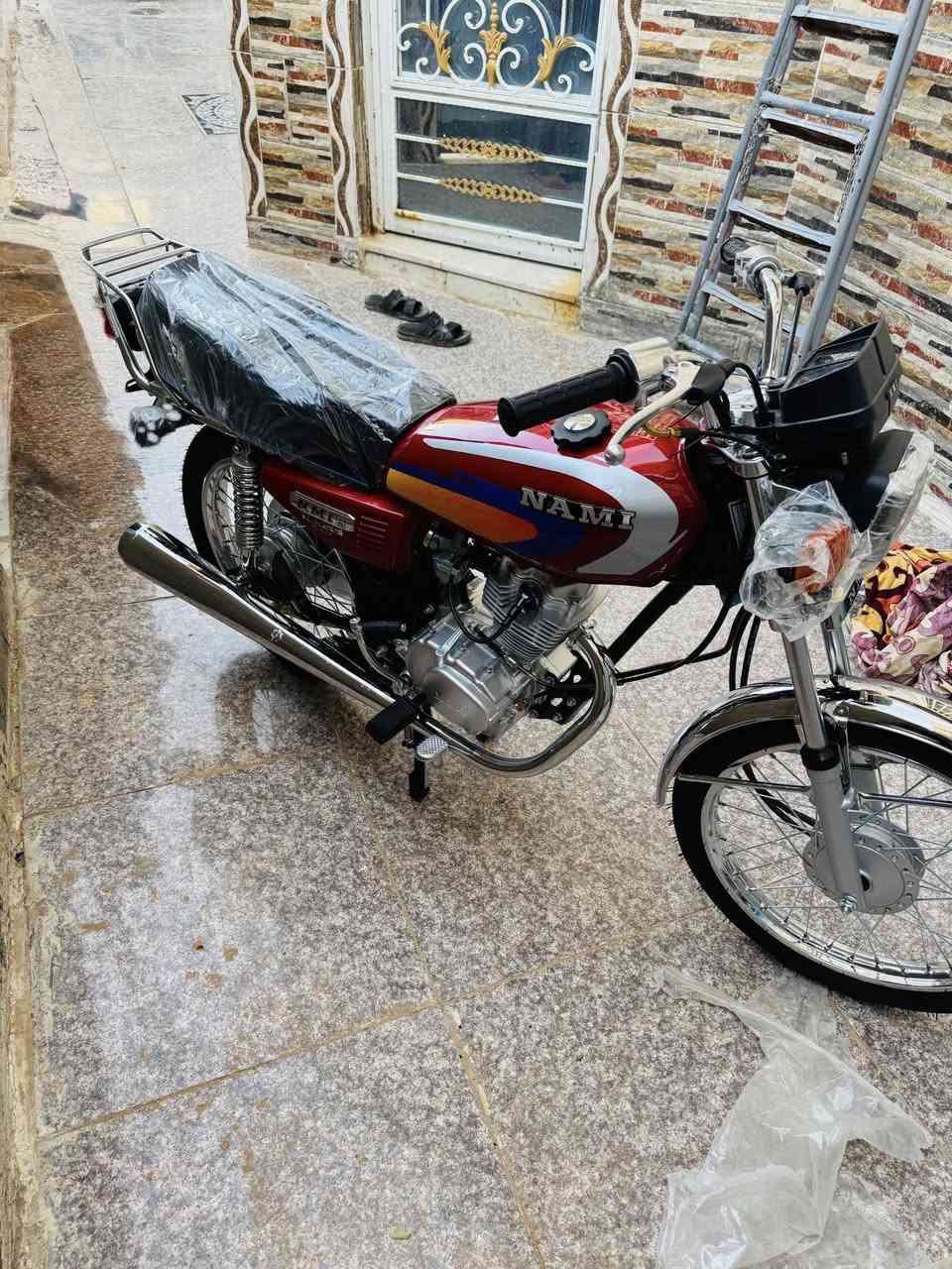 دراجة نامة 2023 مماشيه زيرو بعدهي بدهن الشركةالسعر 1350 مليون و300وخمسين رقم صاحب الدراجه 0786 697 4718
