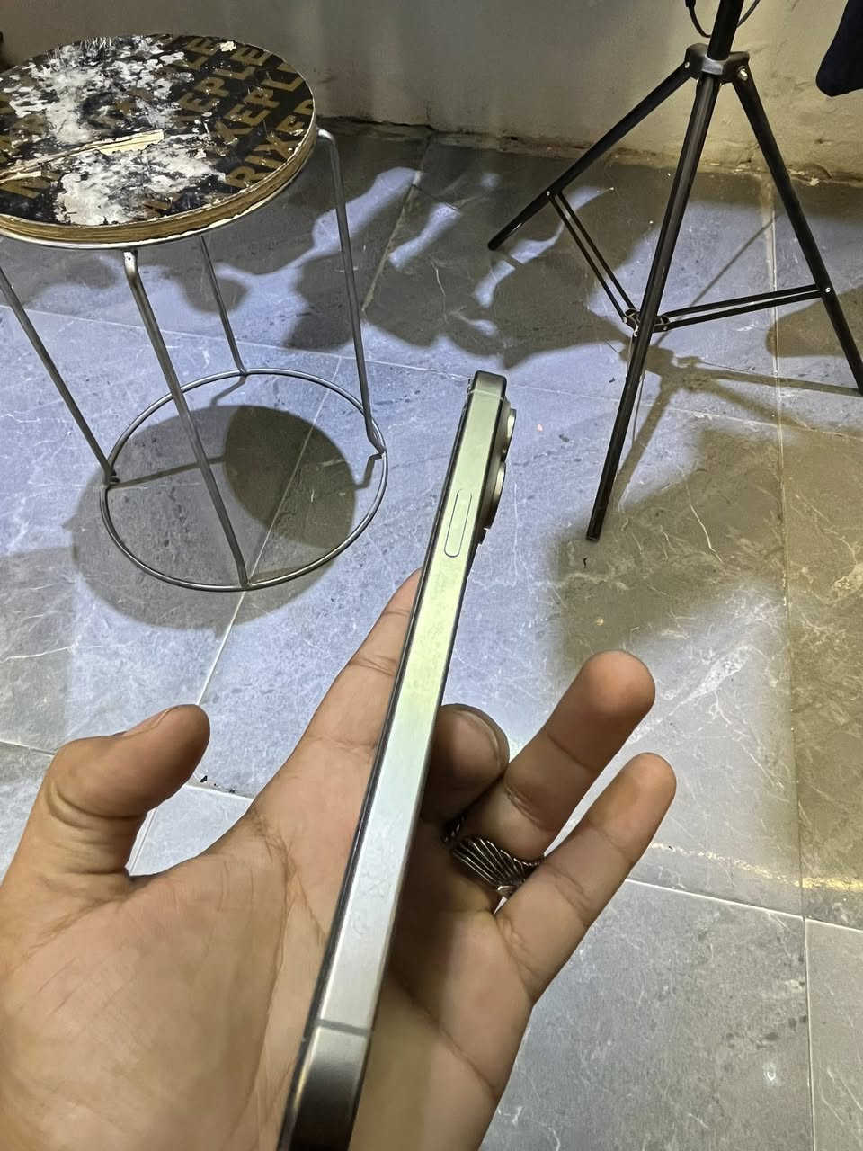 ايفون 15 برو ماكس بطارية 88
ذاكر 256 جهاز شرق اوسط ماستر 
كارتونه موجودة 
ب 1100 
***********
