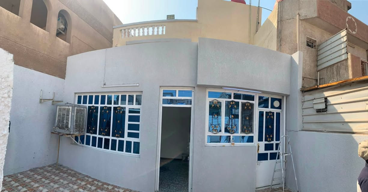 بيت للبيع في الدورة حي الطعمة واجهة 7.5 النزال 13 في السند واقع الحال الواحهة 7.5 والنزال 16
في السند 95 متر واقع الحال 117.5 متر
للاستفسار التواصل وتساب على الرقن ***********
