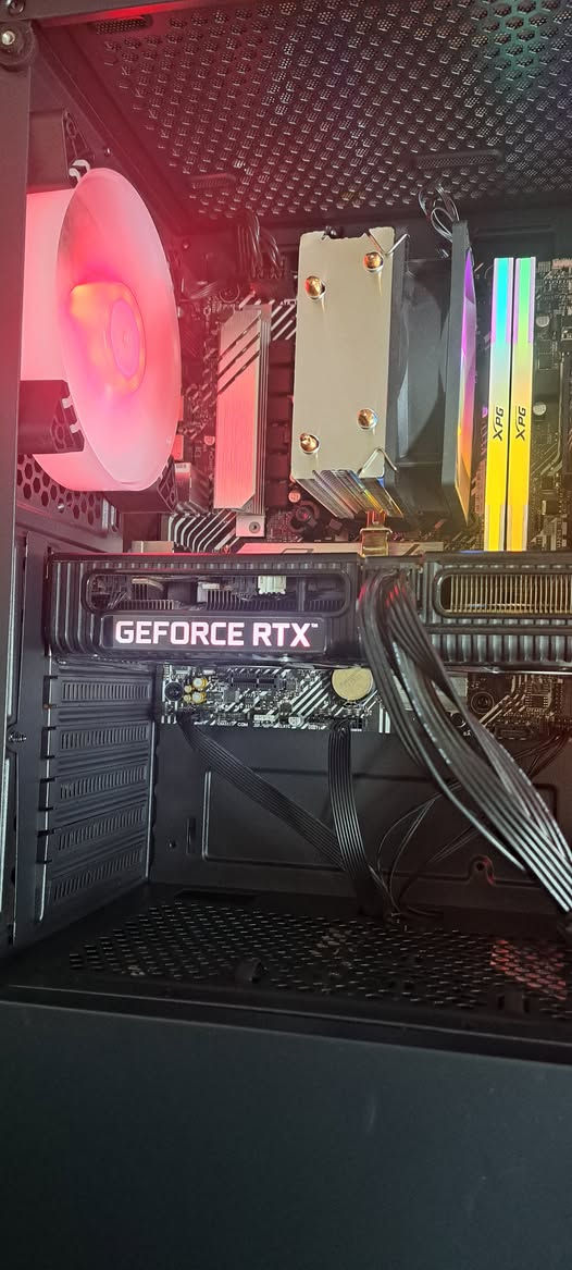 كيس تجميعه للالعاب كوراي 5 جيل 11

المعالج intel  Core i5-11400f

التبريد غازي ag400

الرام- xpg 16gb ram ddr4

المذربورد  ASUS PRIME H510M-A

الهاردات ssd 240 - hdd 1 tb

كرت الشاشة asus rtx 3060 dual 12gb

البور سبلاي  azza 750 wat

الكيس بي 30 لعبة

سعر الكيس 775 الف رقمي ***********

بغداد شارع الصناعه لايوجد توصيل
