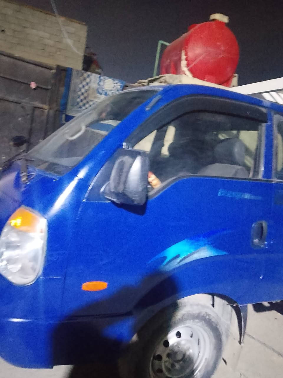 السلام عليكم شباب كيا 2008 رقم صدامي ذي قار الناصريه رقمها محرك جديد مسكر *********** سعرها 65
