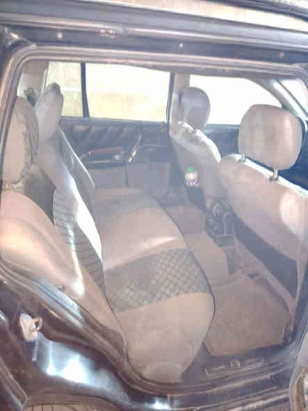 السلام عليكم للبيع سياره اوبل بزون محرك خير من الله الكير مرات بي صفنه تخم تاير جديد صدر امامي خلفي كامل مابيه نقص  فقط كماليات شغلات بصيطه جام كهرباء والكير اوتو ماتيك مكاني الدوره *********** رايده 43وبي مجال حك الجيه
