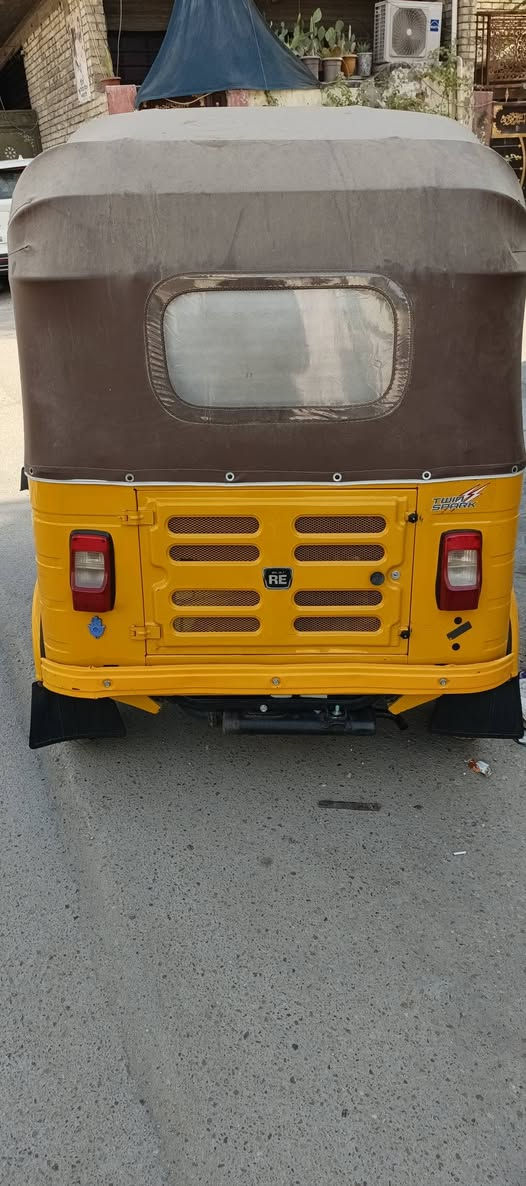 سلام عليكم تكتك مديل 2020 بسمي تكتك جديدة قطرت صبغ مابيها حته دوس بعدهن بلاديات مكفولة من تنقيص وتبخير تكتك جاهزة ربع ماتذب عليها   مكاني مدينة الصدر الأورفلي  إلي يريدها يخابرني ***********
