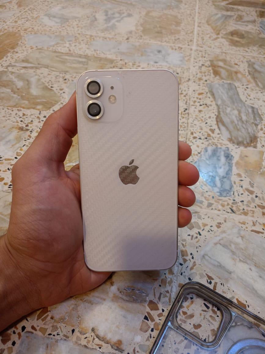 السلام عليكم ايفون ١٢ عادي للبيع جهاز وتر على وضع شركه لا مفتوح ولا مستبدل بي قطعه جهاز ذاكرته ١٢٨ جهاز أمريكي نموذج m سعره ٣٣٥ وبي مجال ***********
