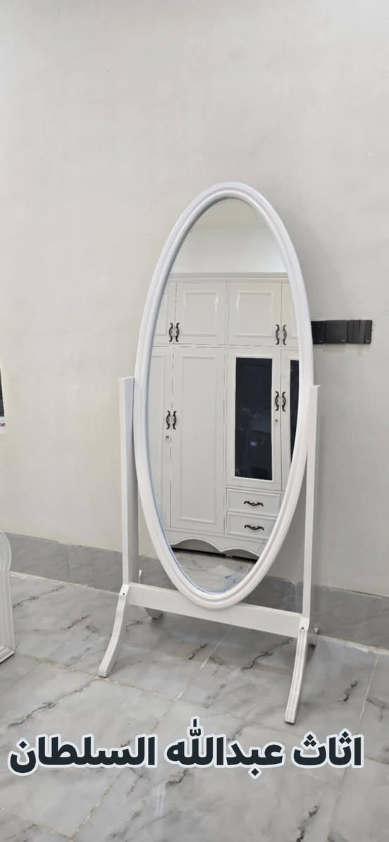 صناعتناهويتنا🔨🔨🇮🇶
#اثاث_عبدالله_السلطان      القادم أفضل انشاء الله 💙
فصال حسب طلب عمل كافه غرف نوم صاجي وكافه الالوان 💜💙♥️ وفصال كافه دواوين حسب طلب ضمان العمل ١٠ سنوات 
الشرقاط الحي العسكري مقابيل مطعم خان جكن مقابيل الاستداره معرض عبدالله السلطان ***********
