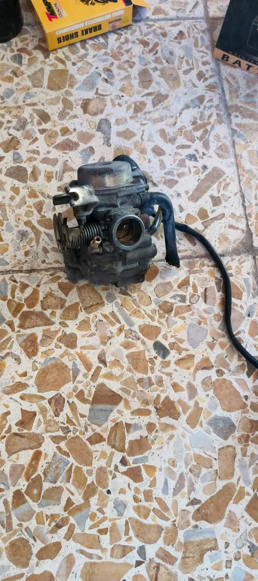 قبق هندر ماكس اصلي ٣٠
قبق هندر بوليسي ٤٠ 
كابريتر ماكس اصليه ٤٠
***********
