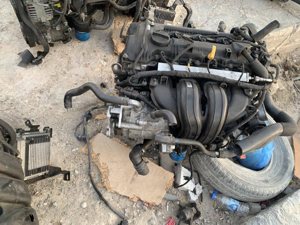 السلام عليكم ورحمة الله وبركاته يتوفر مكائن 2000 غاز مع 1600 GDi وباسعار مناسبة والبيع جمله 
للاستفسار 
***********
