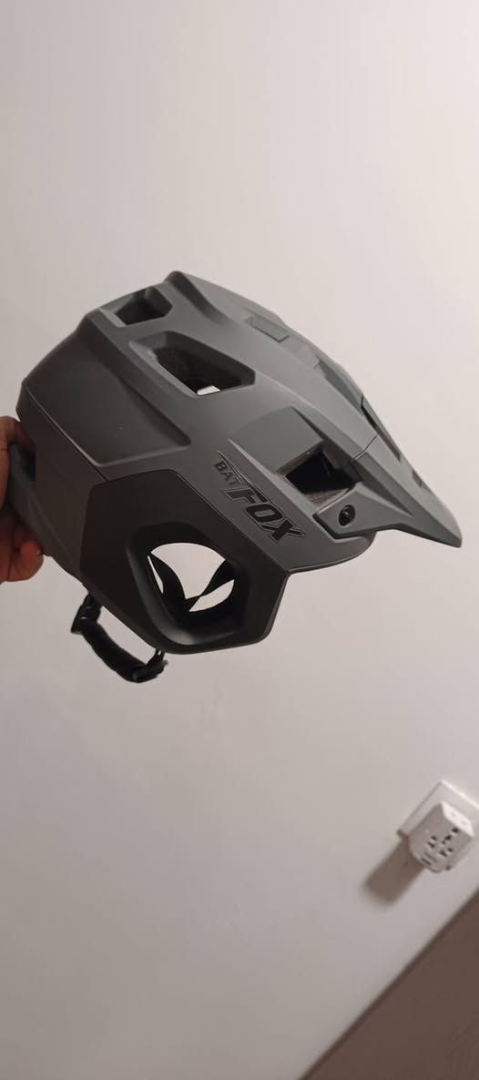 سلام عليكم
اغراض بايسكل جديده انطي بيهن سعر حلو وبلعافيه


**إذا كنت صاحب هذا الإعلان وتريد حذفه لأي سبب، رجاءا أرسل رسالة إلى الدعم الفني**