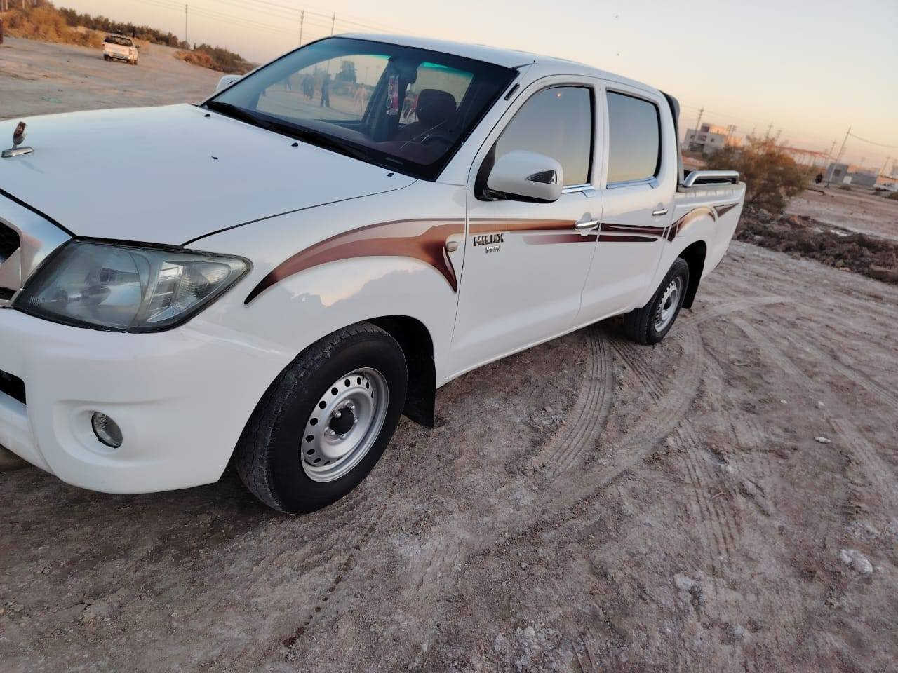 بالله بيكم فلاونزه البيع موديل 2006سياره مكفولة كفاله عامه من ضربه وتبديل سياره جاهزه مجهزه  مرقمه بصره سنويه2028مجدده سياره كير ومكينه وكسن تخم تايرات جديده كهرباء كله شقاله سياره حداديه جديد تخم تايرات جديده كهرباء كله شقاله تبريد سعر 126وبيه مجال سياره سونار مكينه مامفتوحه شرط عله واضع شركه
مكان ناصريه 
***********
