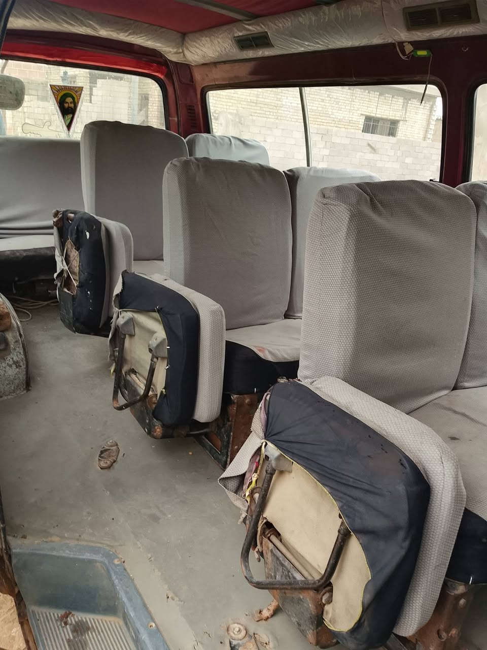 السلام عليكم فتون 2010 سياره مكينه وبير كفاله وصدر سياره جاهزه قبل الشارع مكان بغدادز***********
