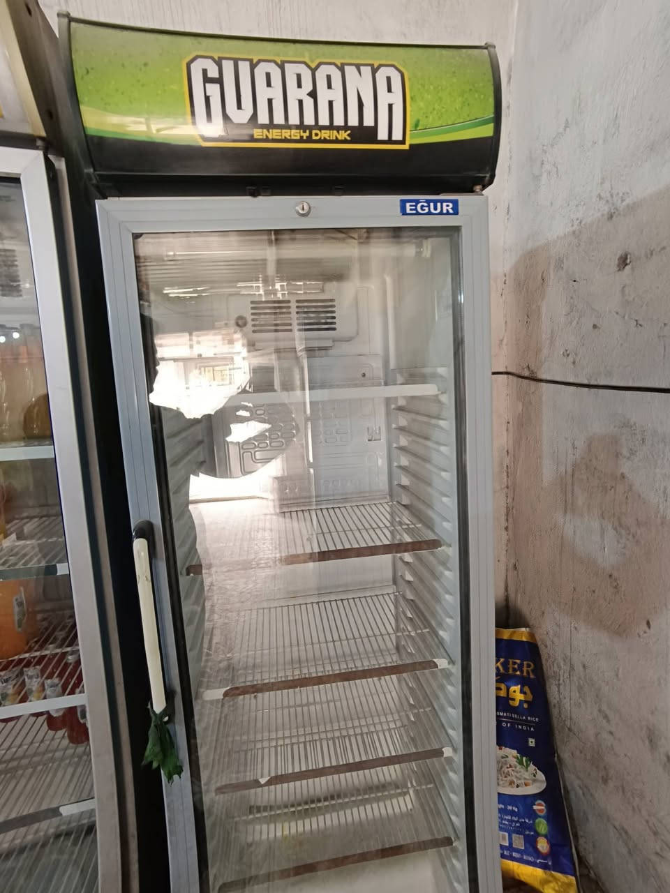 السلام عليكم ورحمه الله
برادات للبيع عدد 3 نضافه فول 
المنشأ تركيا 
عنوان /واسط /الصويرة/ناحية سيد الشهداء 
الاستفسار الإتصال على الرقم التالي 
‏‪***********‬‏
***********
