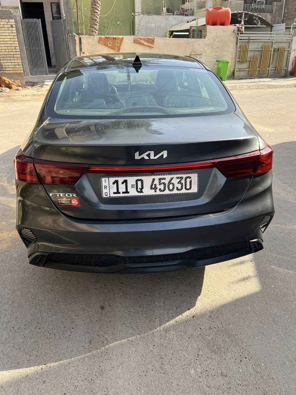 سلام عليكم
كيا فورتي مديل 2023 رقم بغداد
شاشه
كامره 
رادارات
مانع انزلاق 
ويل كب 
٣ وضعيات قياده 
بدون ايرباك 
مكاني بغداد بلديات 
صور الحادث مع السونار مرفقه في المنشور
السعر132$وبيها مجال  
للاستفسار الاتصال 
***********
