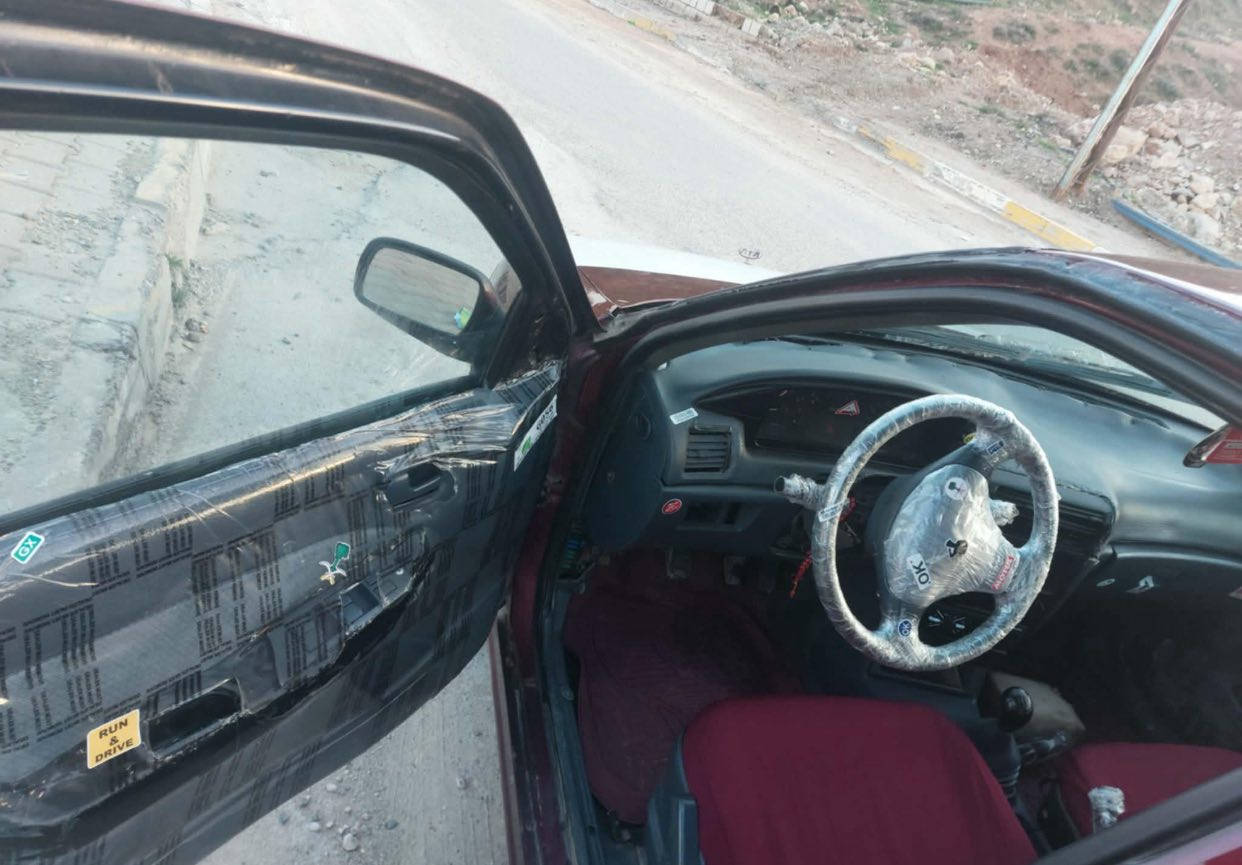 كيا سفيا مؤديل 93  هه شتو به خه گير عادي ته بريده ئا شيو شتي هه مو بيوه يه  كاره باي به شه رت هه مو شتي  ئارم بلاستيك هه ولير به شه رته سه ياره كه مالي خومه  تايو شتي خاوينه   ره قه م ته له فؤن *********** 
شوين كؤيه
