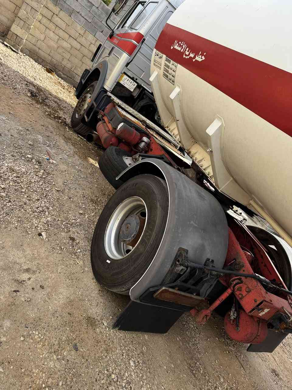 سلام عليكم 
كرواتي للبيع موديل 1994 لاتنقيص ولا بخار مكينه 44 گير عادي بم عادي مكفوله كفاله عامه تخم تاير شغل وطلع عنواني الانبار للاستفار *********** سياره عارضه  32 الف دولار3 دفاتر و20
