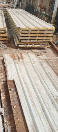 سندويج مستعمل • قياسات مختلفة • البصرة