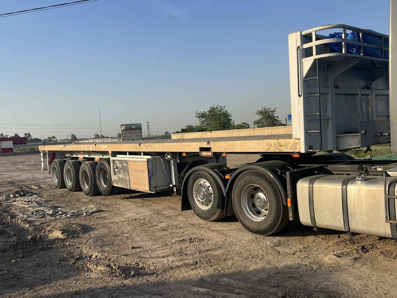 للبيع عربانه بلوم جديده دناكير وشريط صيني جديد مكان بغداد *********** سعر 100 بيهه مجال

