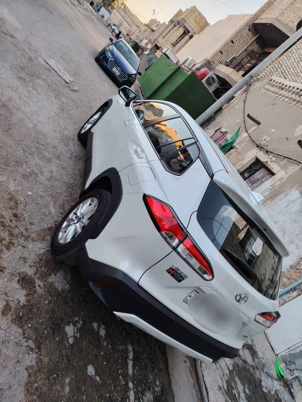 السلام عليكم
كورلا كروز هايبرد بغداد ماشية ٢٠ الف
نص فول
فتحة سلايت
دبل بصمة
دوشمة جلد داخل مع الجنطة والكشنات
التواصل مع الرقم 
***********
